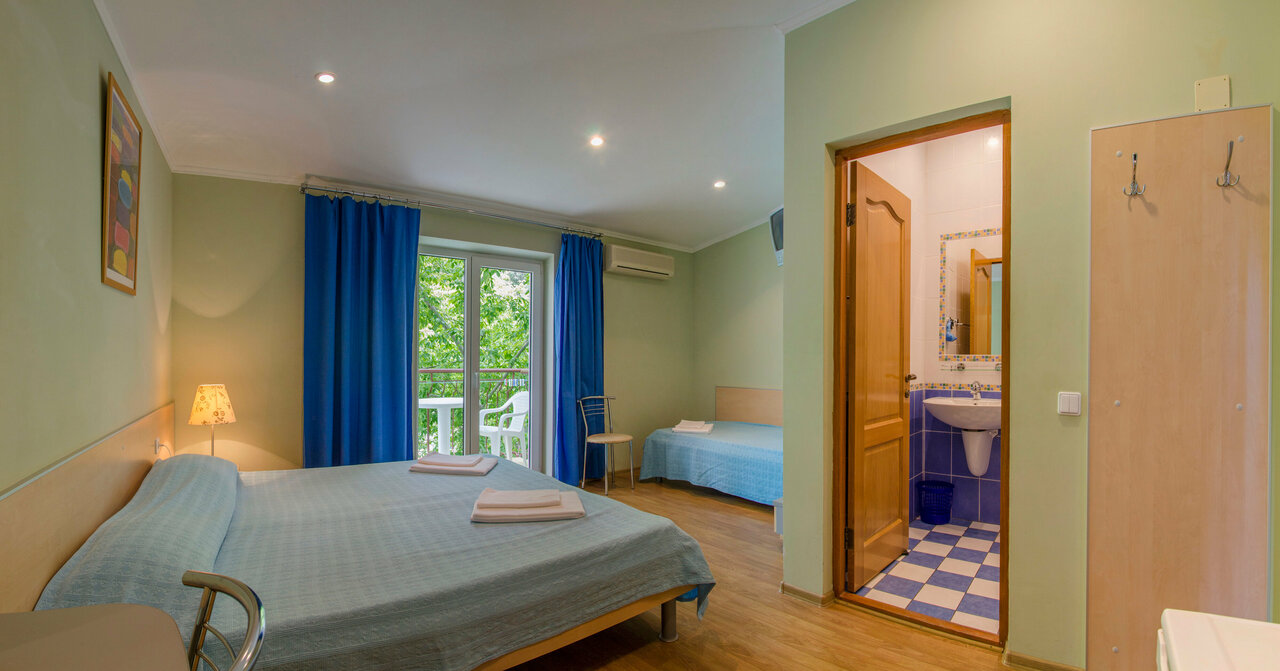 Гостиница Кедр-Запад Алупка