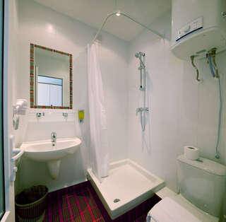 Гостиница Кедр-Запад Алупка Двухместный номер с 1 кроватью и балконом, вид на море-2